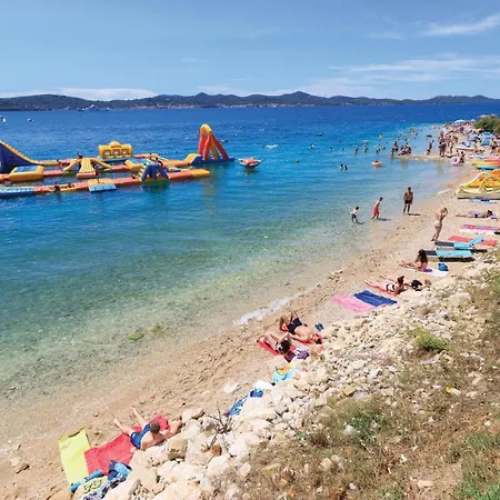 Διαμέρισμα Beach Front Apartment In Zadar With Swimming Pool